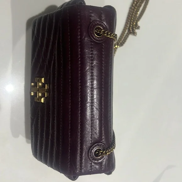 100% Authentic Tory Burch - Picture 2 of 4